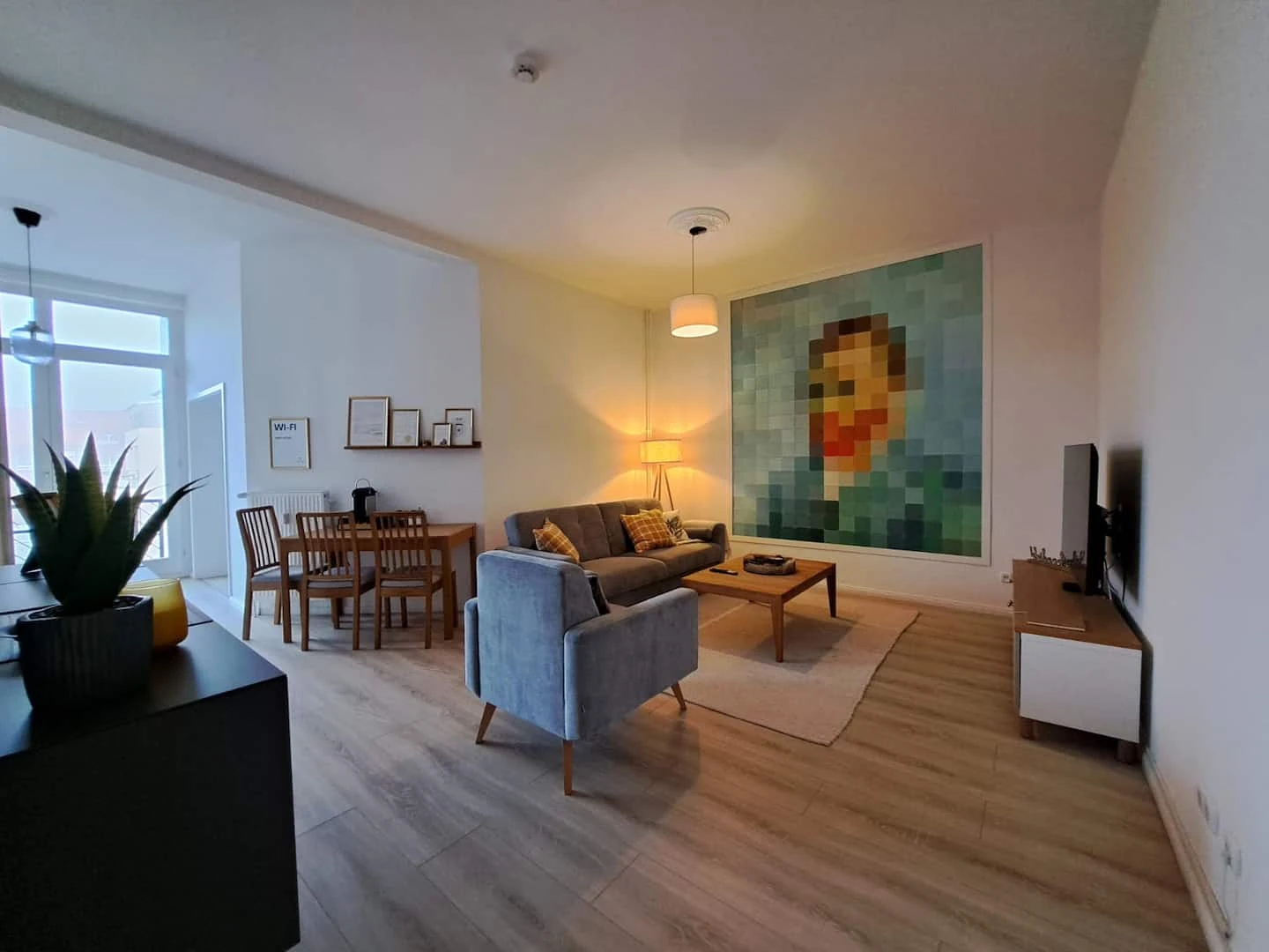 Livora Vincent 4